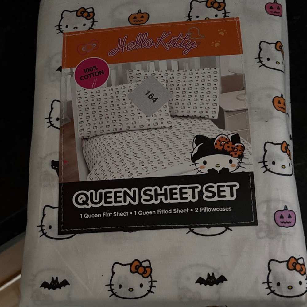 Hello Kitty Halloween Sheet Set - White with Black and Orange Accents